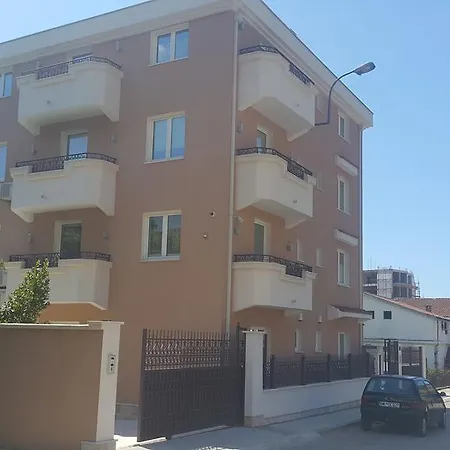 Nikitovic Апартаменты